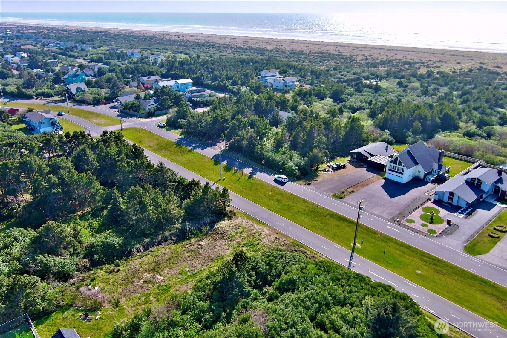 680 Ocean Shores Boulevard SW