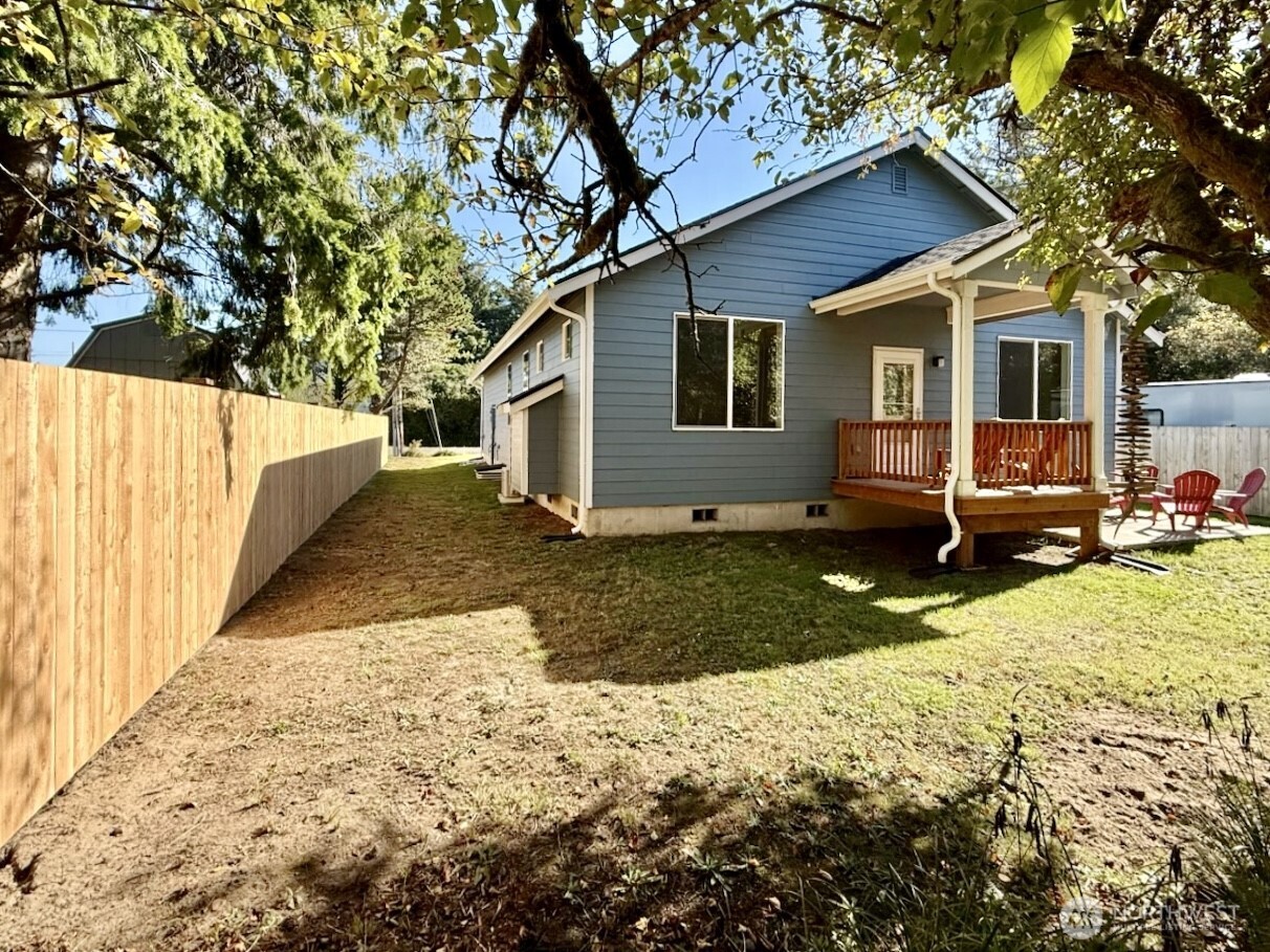 269 Ensign Avenue NW