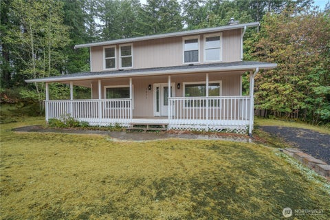 Photo of 1471 SE Binns Swiger Loop, Shelton, WA 98584 (MLS # 2578097)