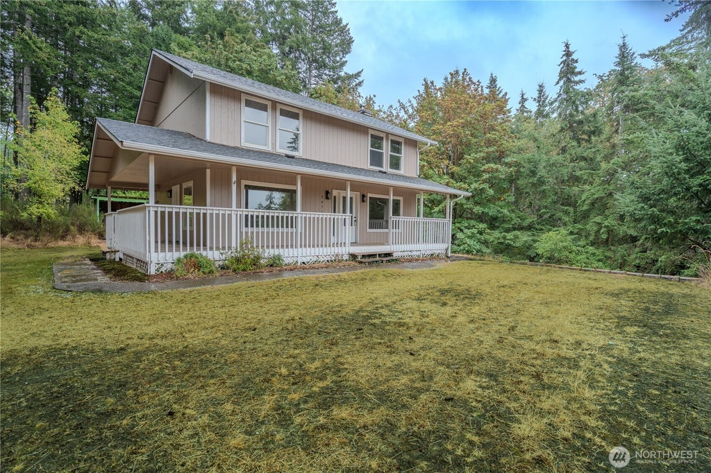 Photo of 1471 SE Binns Swiger Loop, Shelton, WA 98584 (MLS # 2578097)