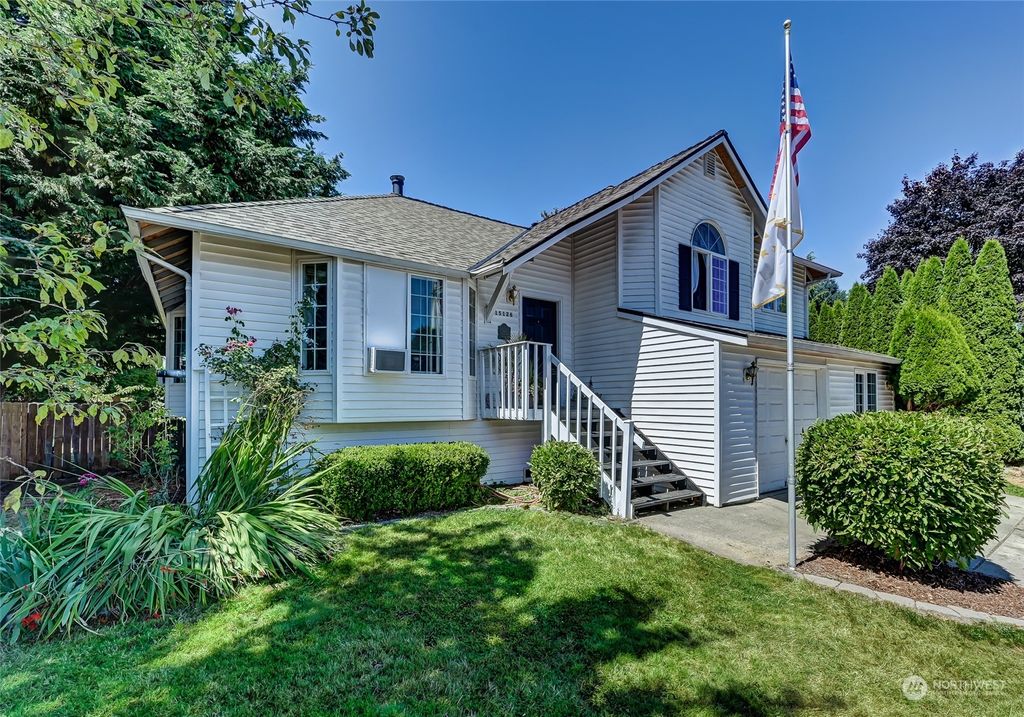 Photo of 15126 173rd Avenue SE, Monroe, WA 98272 (MLS # 2146967)
