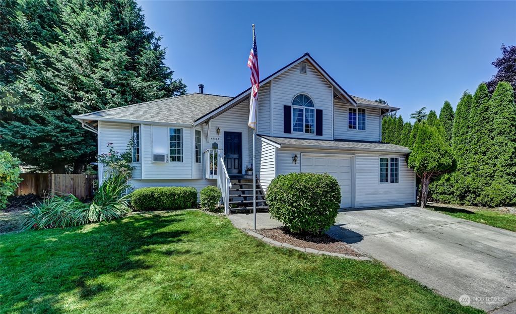 Photo of 15126 173rd Avenue SE, Monroe, WA 98272 (MLS # 2146967)