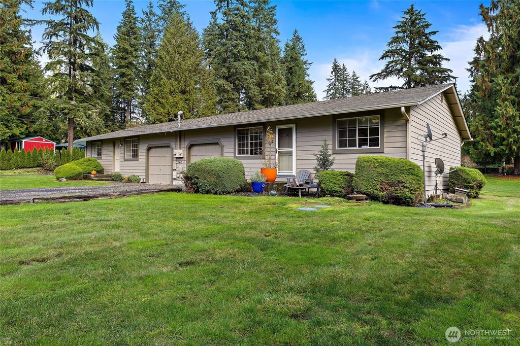 Photo of 22415 95th Avenue SE #B, Woodinville, WA 98077 (MLS # 2560564)