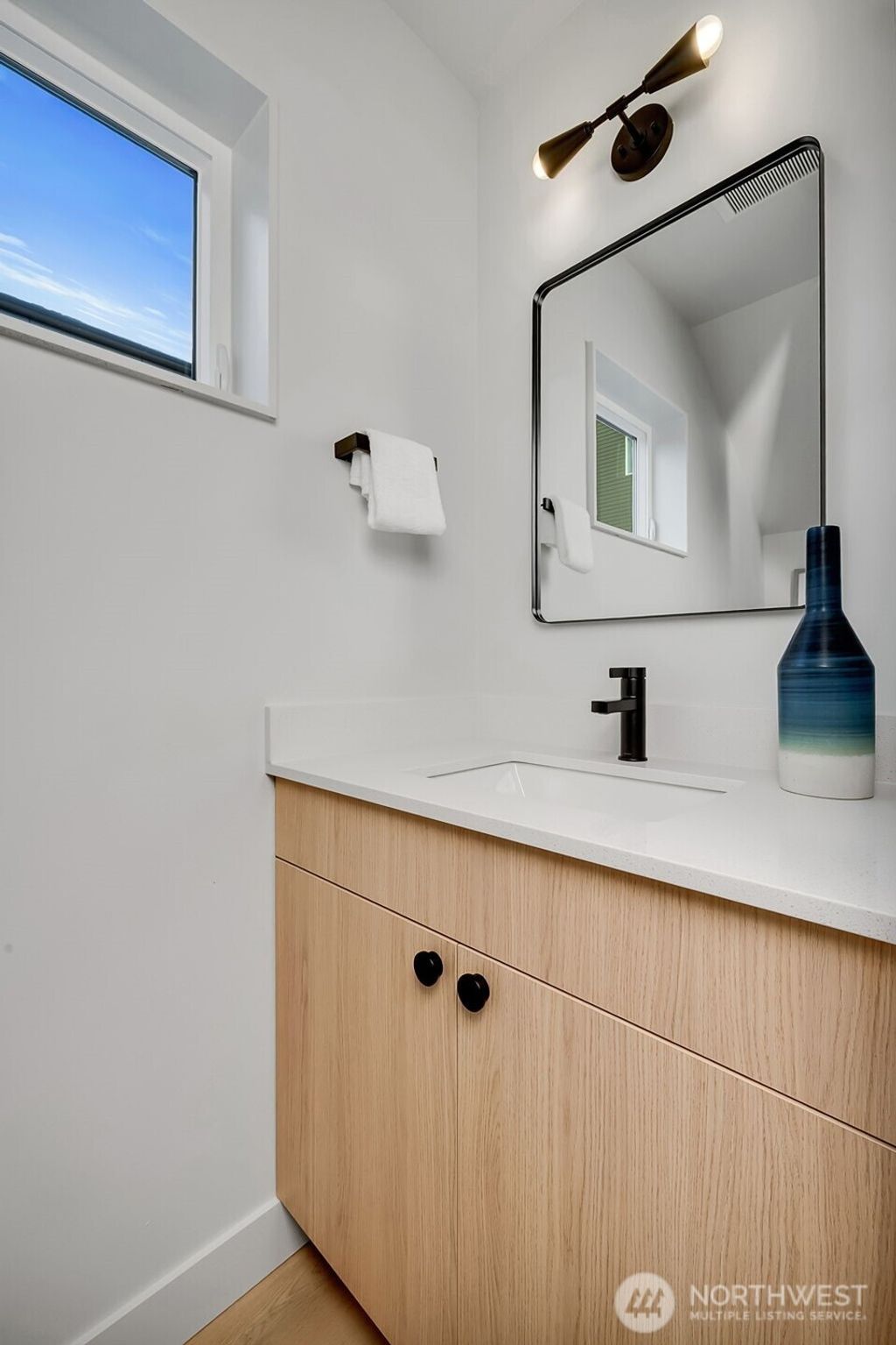 listing image 9361441210284719730