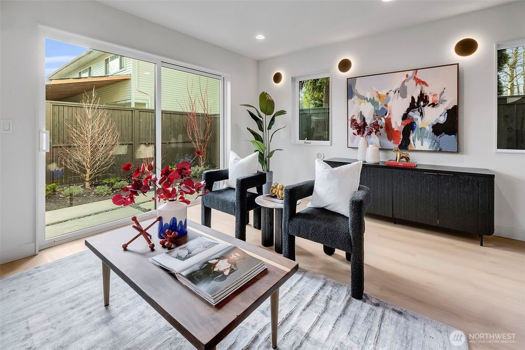 listing image 9369951765038027340