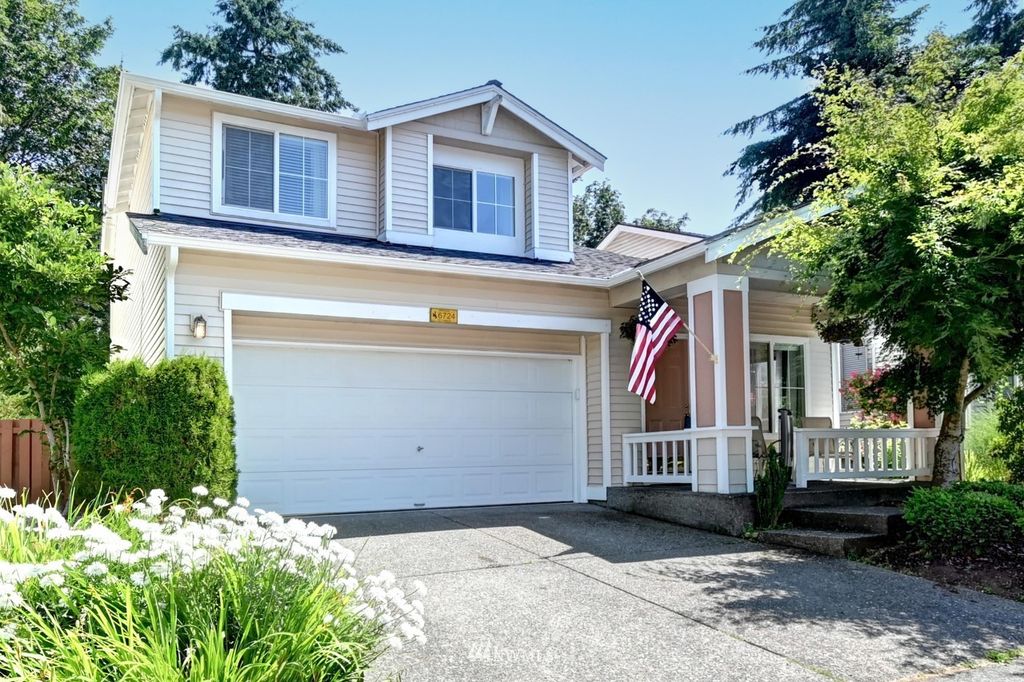 Photo of 6724 132nd Place SE, Snohomish, WA 98296 (MLS # 1976338)