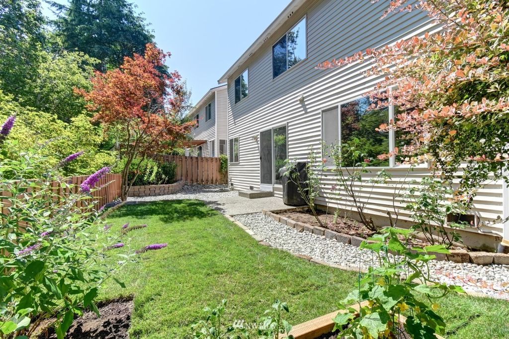 Photo of 6724 132nd Place SE, Snohomish, WA 98296 (MLS # 1976338)
