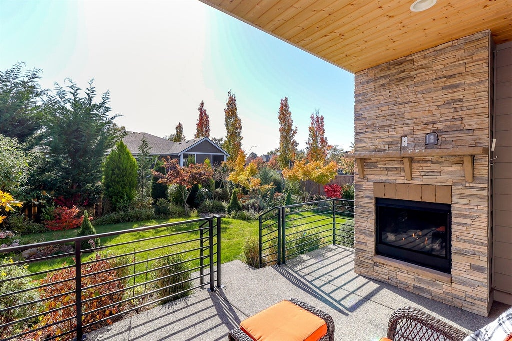 Photo of 3360 Terry Lane, Enumclaw, WA 98022 (MLS # 2598884)