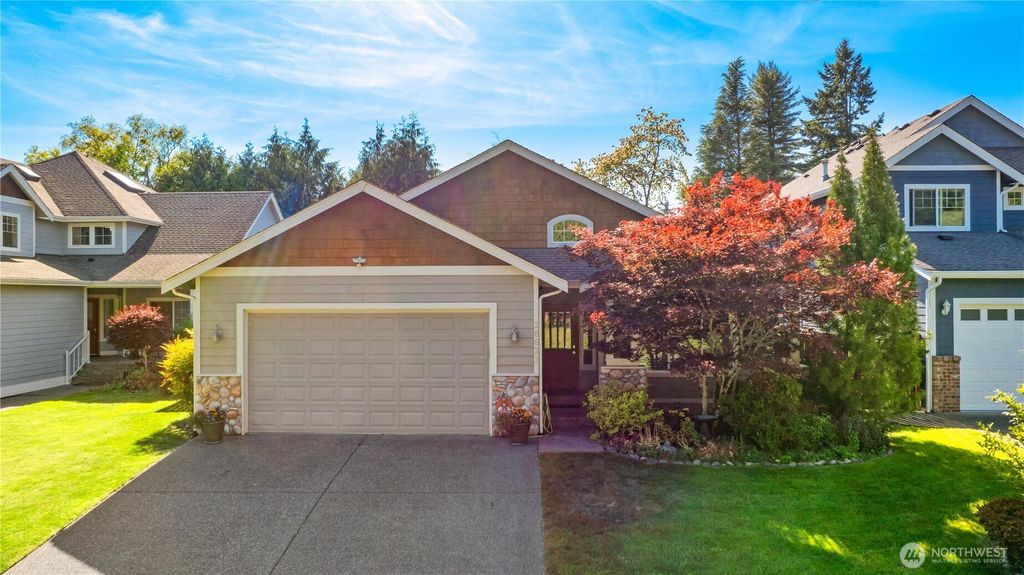 Photo of 26621 128th Ave SE Ave, Kent, WA 98030 (MLS # 2378104)