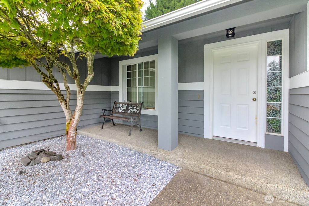 Photo of 14515 5th Ave E Ave, Tacoma, WA 98445 (MLS # 2513215)