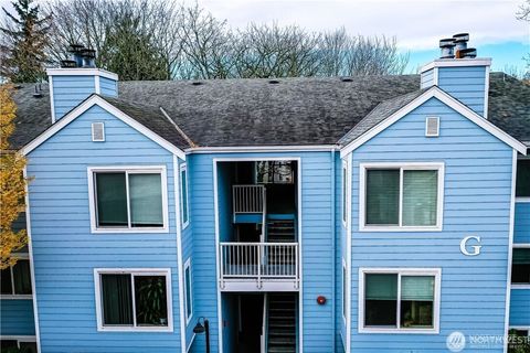 Photo of 975 Aberdeen Avenue NE #G302, Renton, WA 98056 (MLS # 2554699)