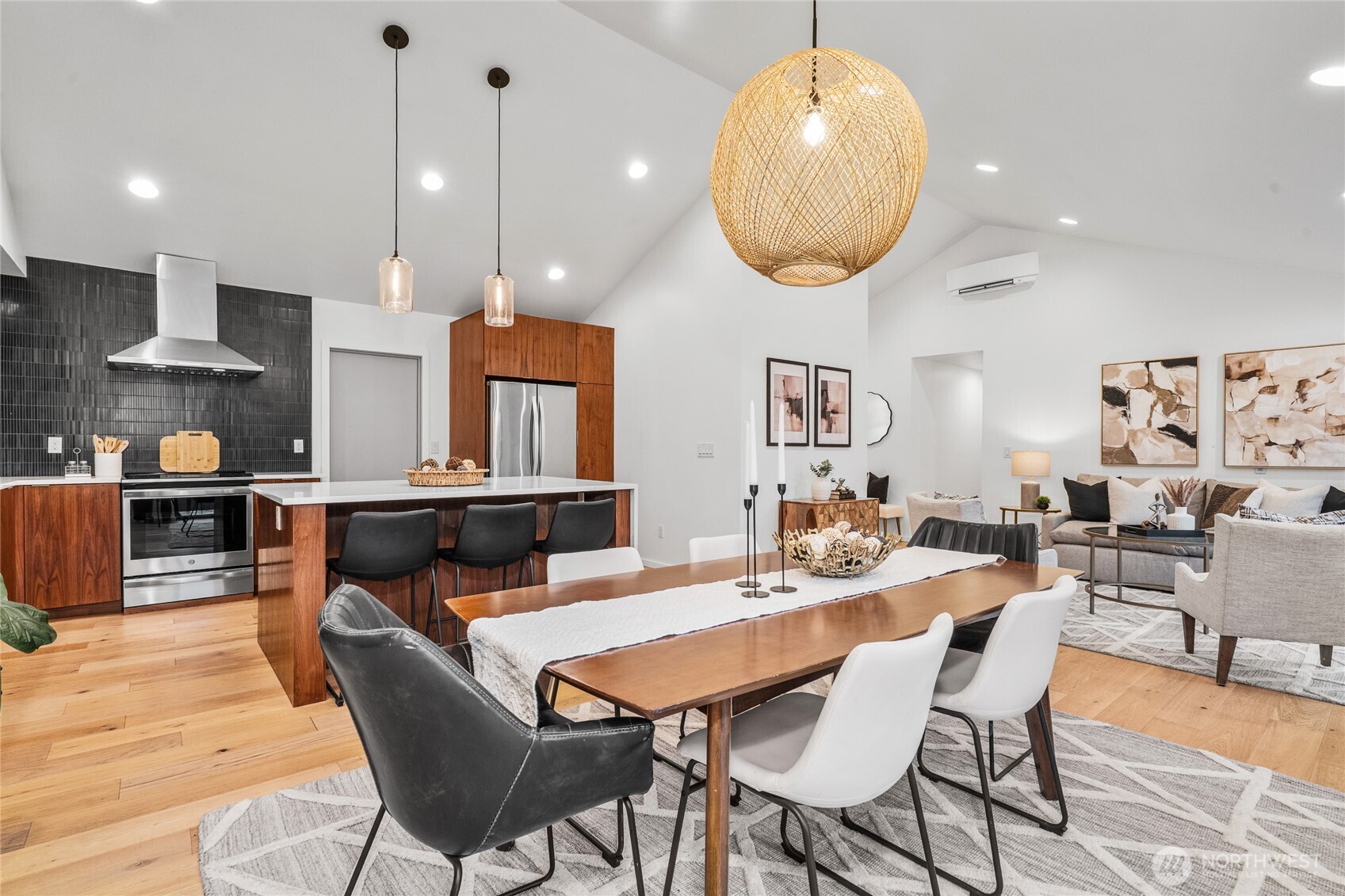 17628 252nd Avenue SE