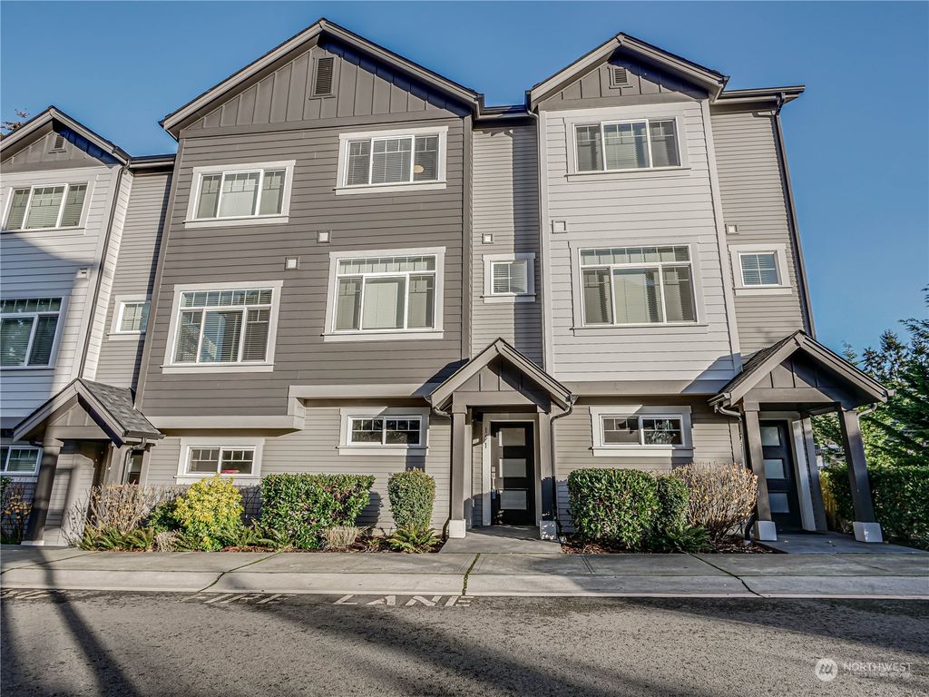 Photo of 151 SW 185th Lane, Normandy Park, WA 98166 (MLS # 2313661)