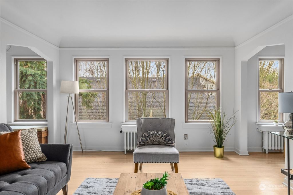 Photo of 1427 3rd Avenue W #15, Seattle, WA 98119 (MLS # 2040236)