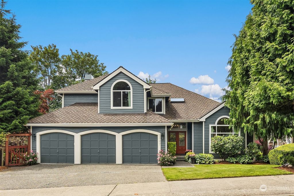 Photo of 8327 127th Avenue SE, Newcastle, WA 98056 (MLS # 2255004)