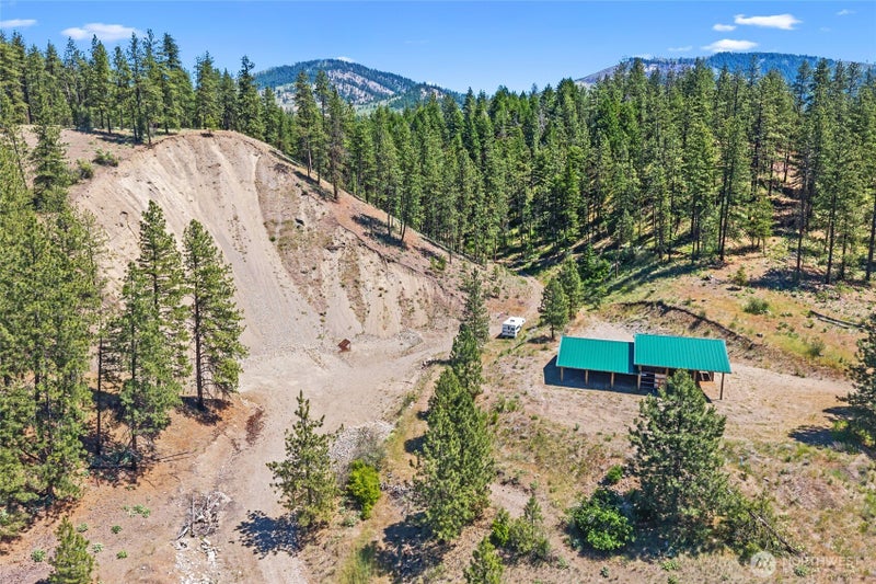 5793 Fruitland Valley Road