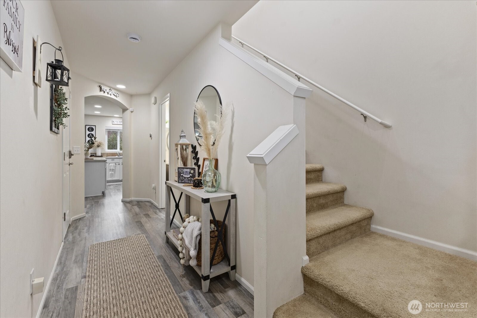 4405 E Roosevelt Avenue