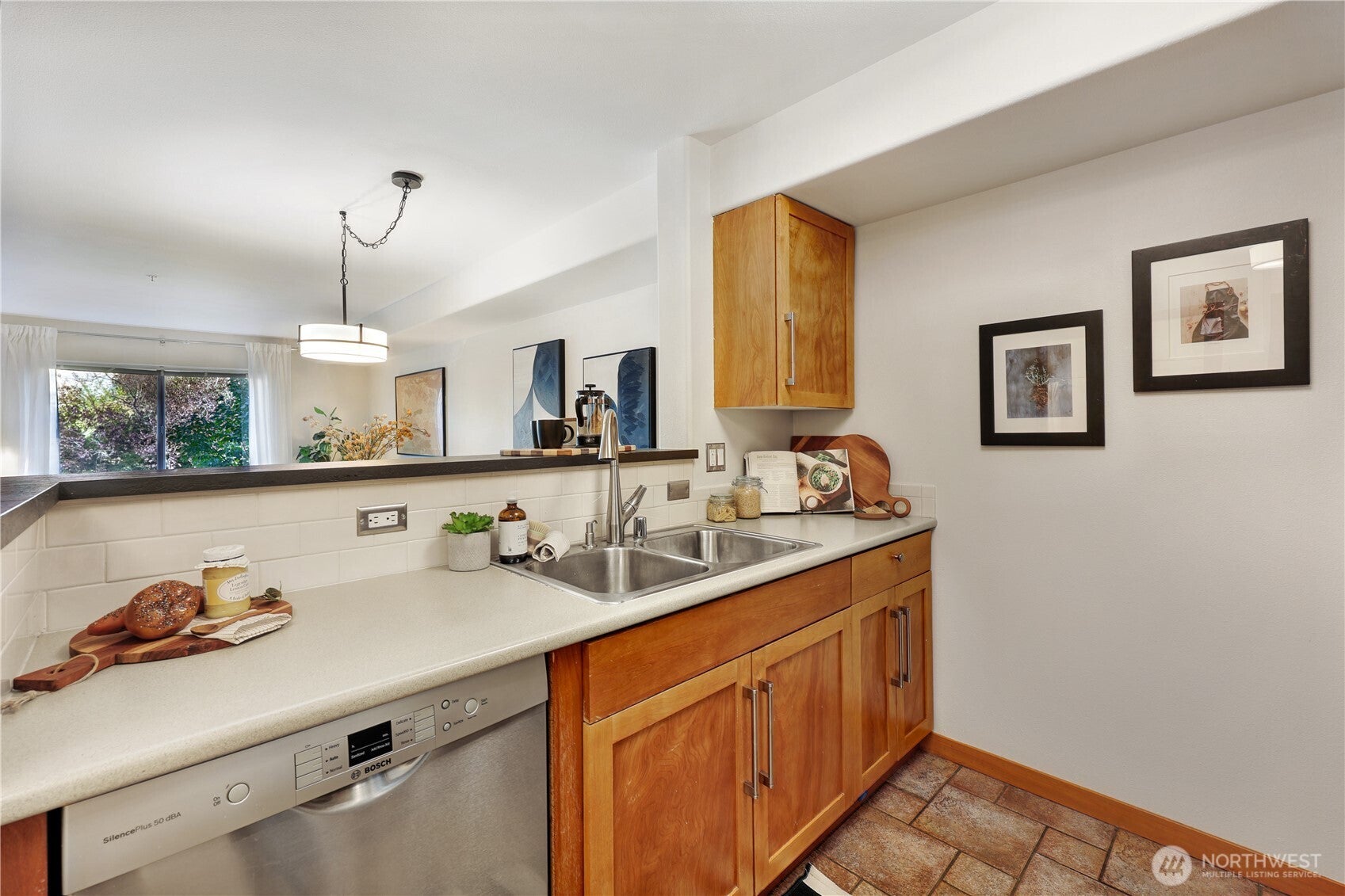 3015 SW Avalon Way 204