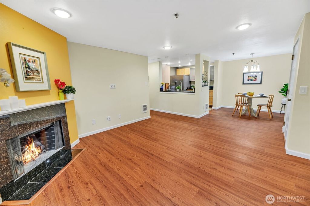 Photo of 975 Aberdeen Avenue NE #F207, Renton, WA 98056 (MLS # 2423363)