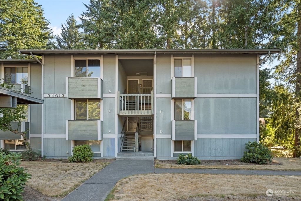 Photo of 34012 1st Place S #D, Federal Way, WA 98003 (MLS # 2146527)