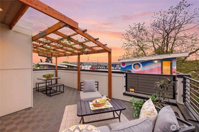 814 NW 54th Street A #A, Seattle
