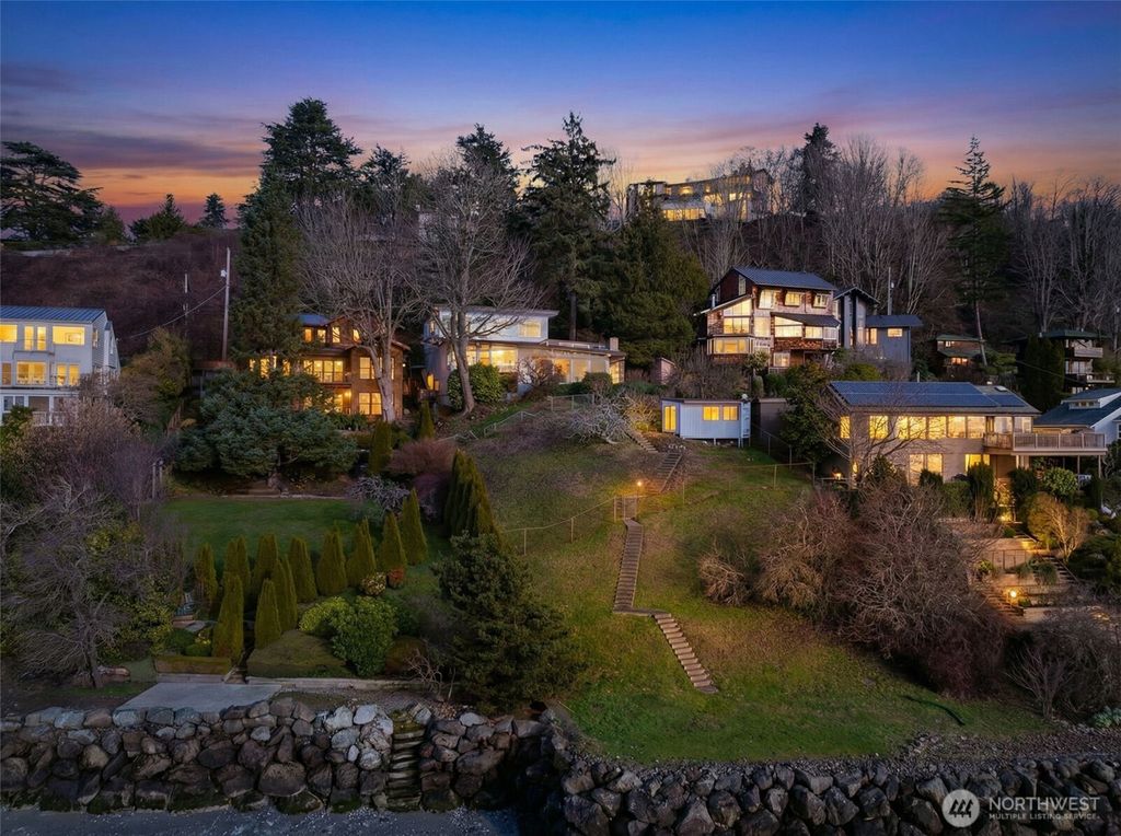 Photo of 2557 Perkins Lane W, Seattle, WA 98199 (MLS # 2476857)