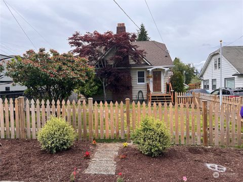 A home in Everett