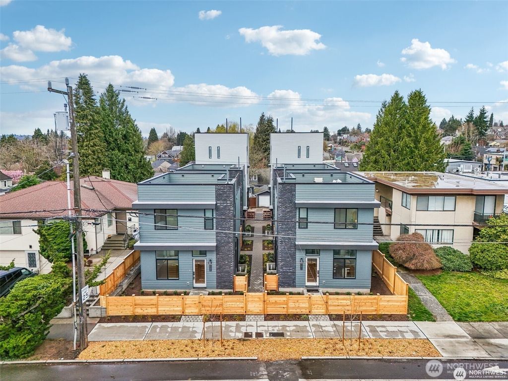 Photo of 7739 15th Avenue NE #B, Seattle, WA 98115 (MLS # 2401730)