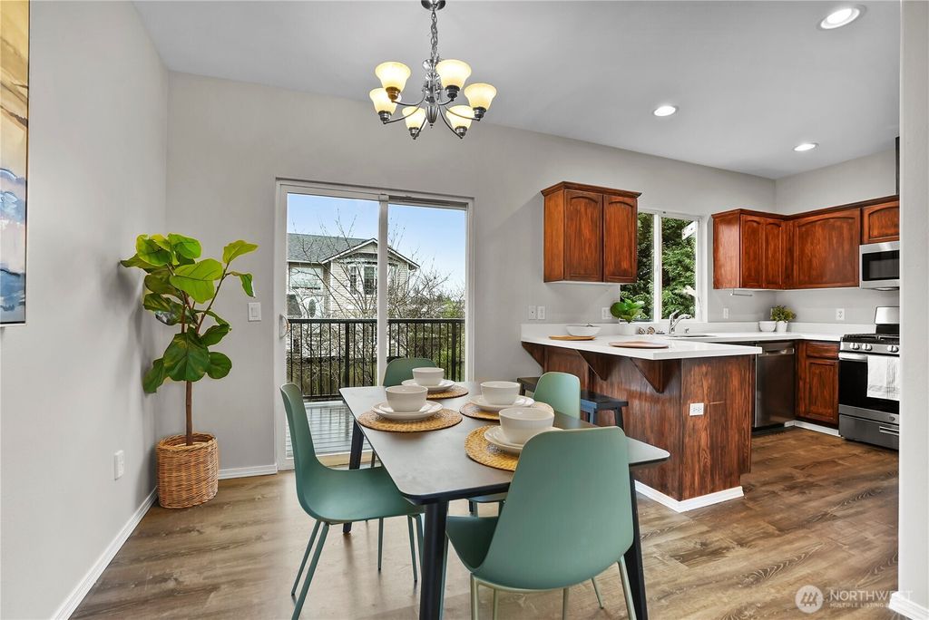 Photo of 18926 21st Ave Ave W, Lynnwood, WA 98036 (MLS # 2494982)