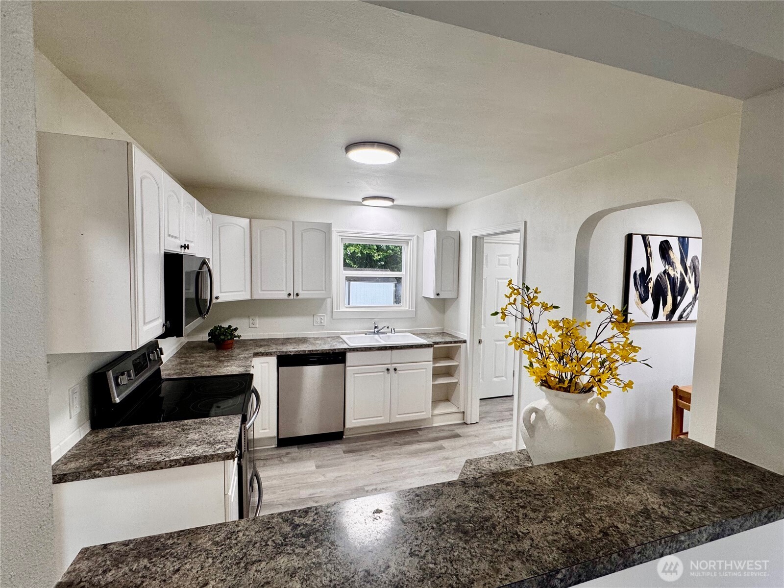 5410 S Cushman Avenue