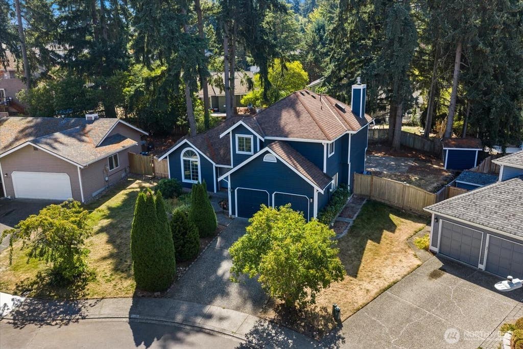 Photo of 5421 James Place SE, Auburn, WA 98092 (MLS # 2575081)