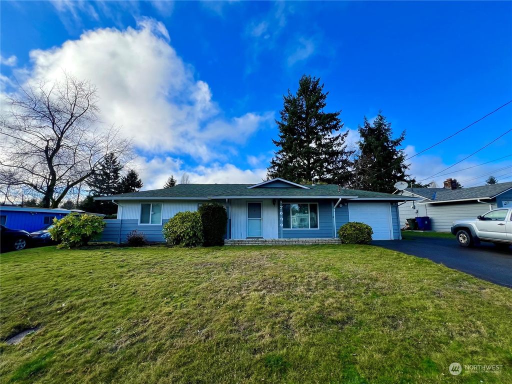 Photo of 17039 123rd Avenue SE, Renton, WA 98058 (MLS # 2193172)
