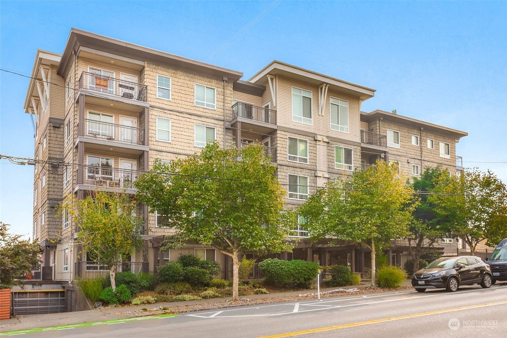Photo of 3015 SW Avalon Way #302, Seattle, WA 98126 (MLS # 2011980)