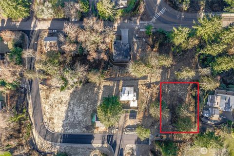 2003 Nisqually Street Steilacoom WA 98388