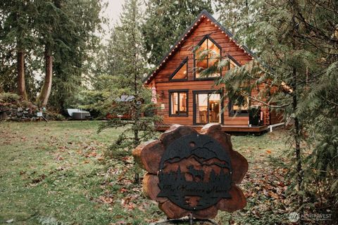 Photo of 15033 Welcome Road, Glacier, WA 98244 (MLS # 2454567)