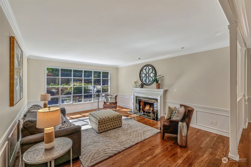 Photo of 14349 172nd Avenue NE, Redmond, WA 98052 (MLS # 2233846)