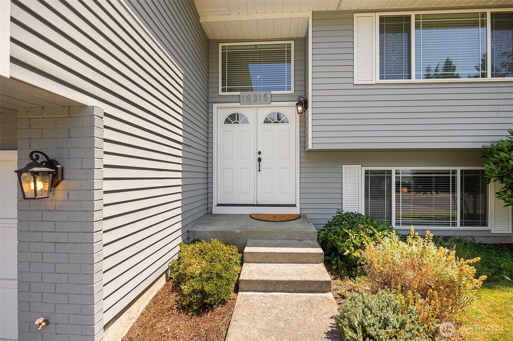 Photo of 15315 50th Avenue W, Edmonds, WA 98026 (MLS # 2553738)