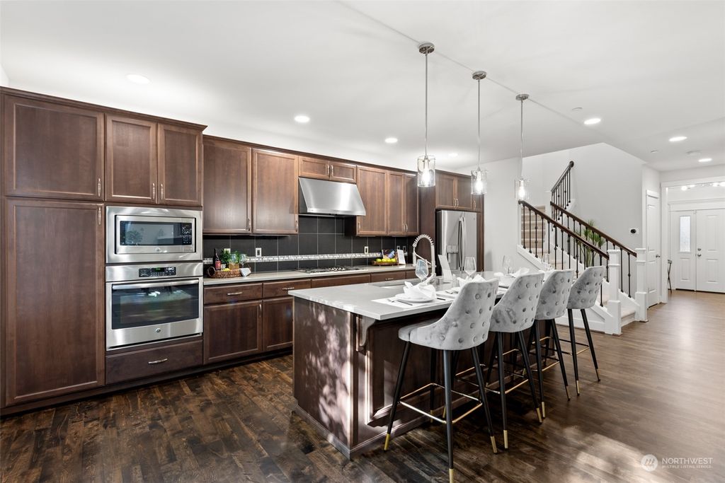 Photo of 17325 121st Place NE, Bothell, WA 98011 (MLS # 2141181)