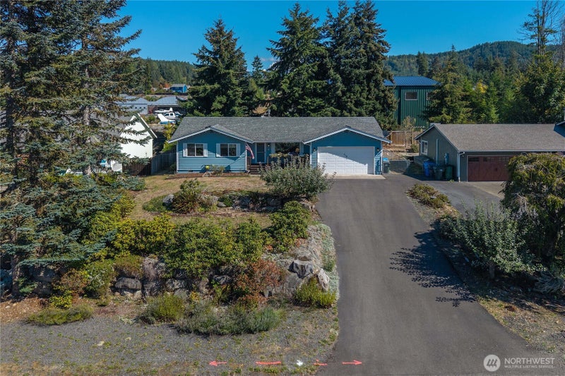 115 Eagle Glen Court