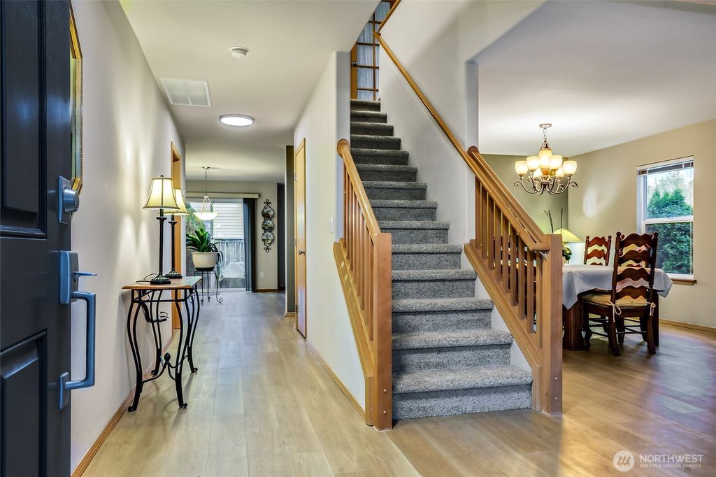 Photo of 9406 225th Way NE, Redmond, WA 98053 (MLS # 2478748)