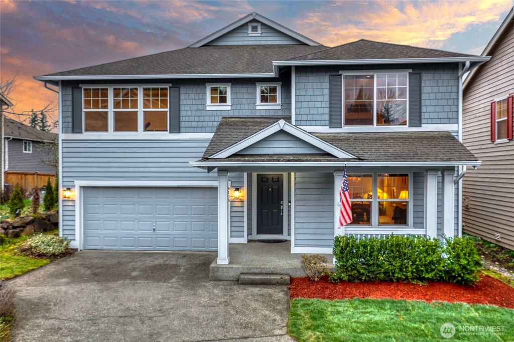 Photo of 9406 225th Way NE, Redmond, WA 98053 (MLS # 2478748)