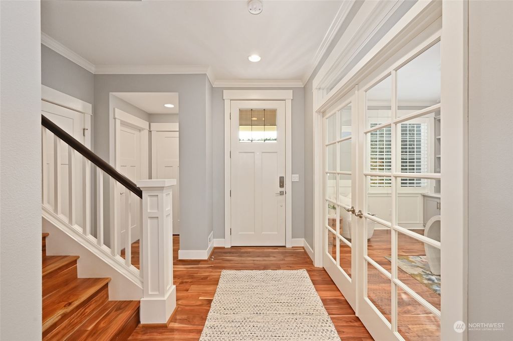 Photo of 3902 W Briarcliff Lane, Seattle, WA 98199 (MLS # 2308721)