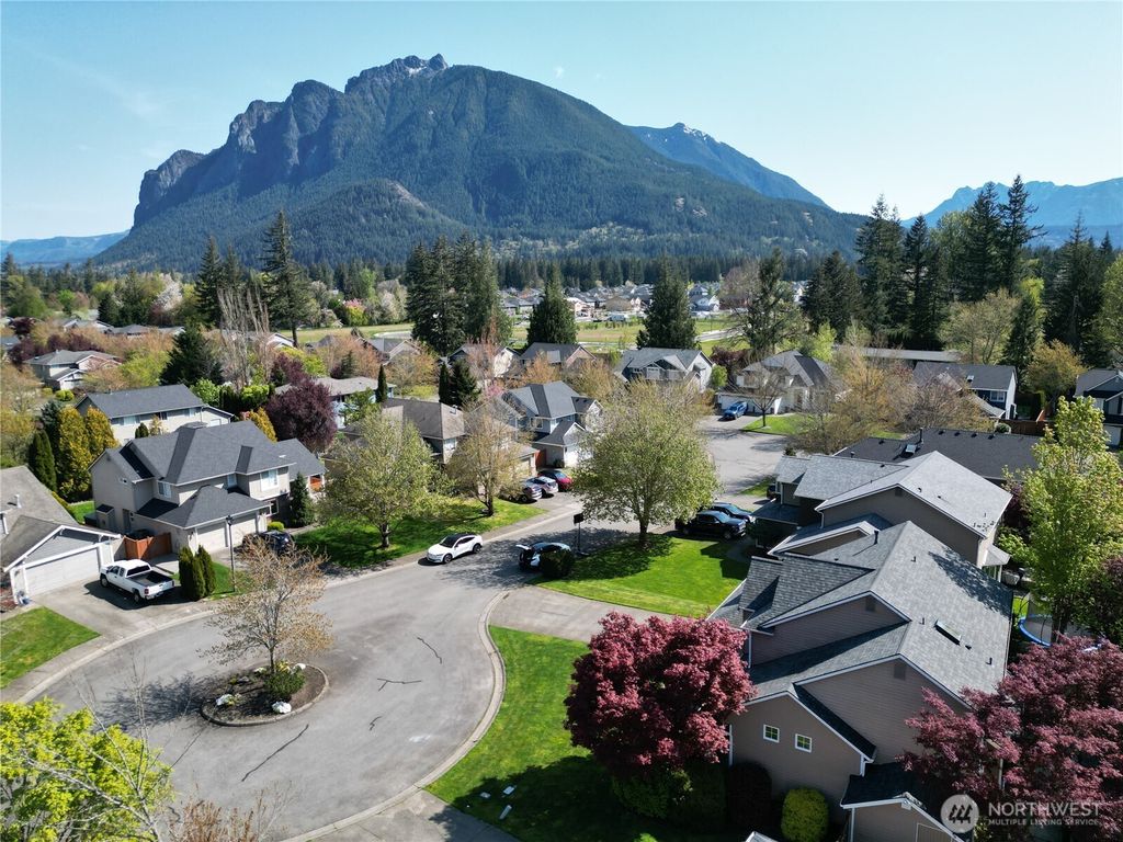 Photo of 365 SE 13th Place, North Bend, WA 98045 (MLS # 2371872)