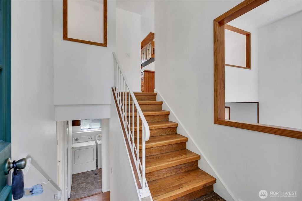 Photo of 34716 4th Place S, Federal Way, WA 98003 (MLS # 2402102)