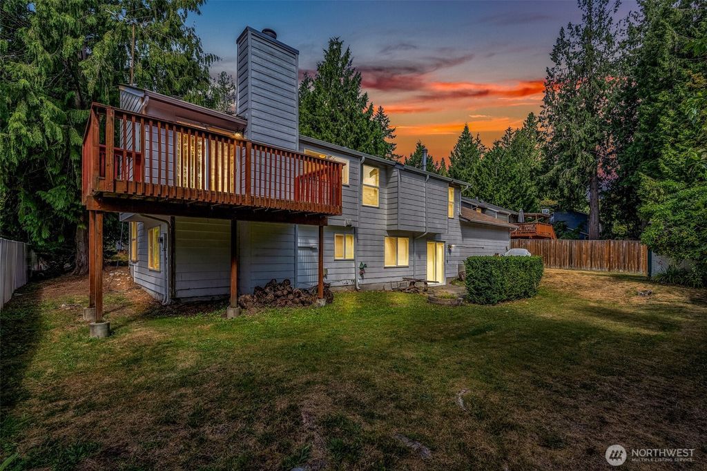 Photo of 34716 4th Place S, Federal Way, WA 98003 (MLS # 2402102)