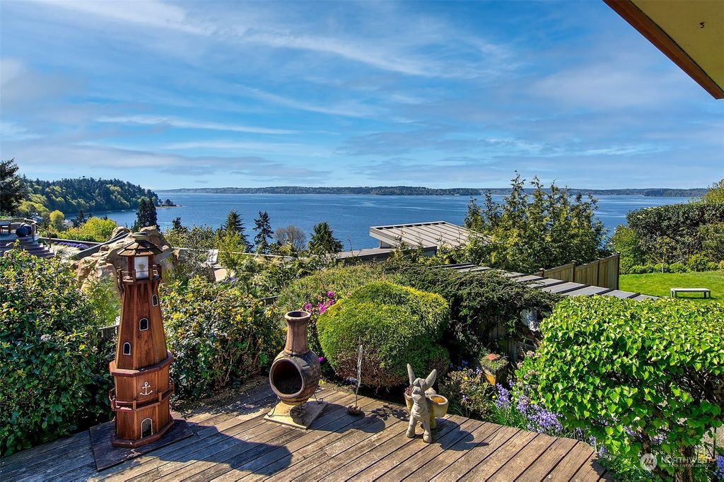 Photo of 4917 SW Morgan Street, Seattle, WA 98136 (MLS # 2225295)