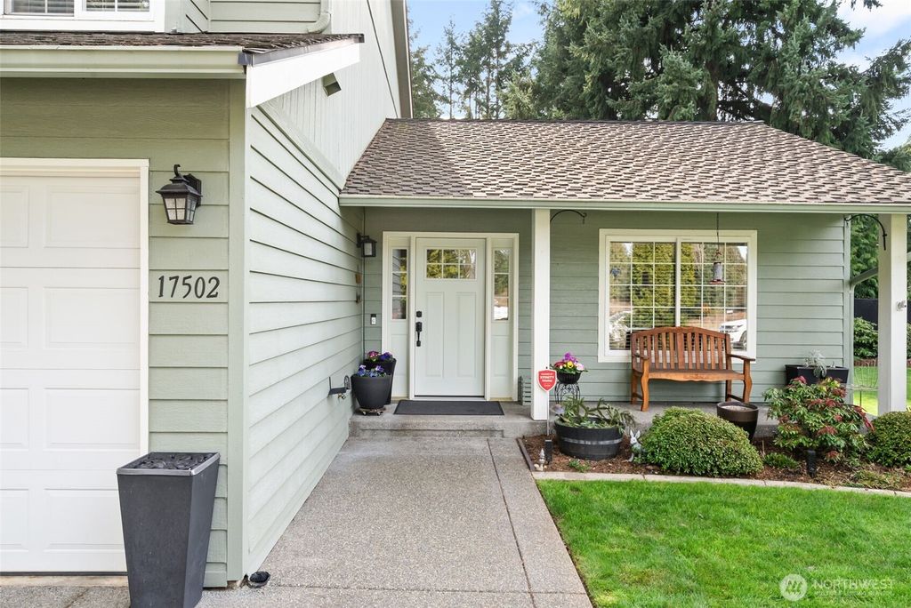 Photo of 17502 51st Street Ct E, Lake Tapps, WA 98391 (MLS # 2483688)