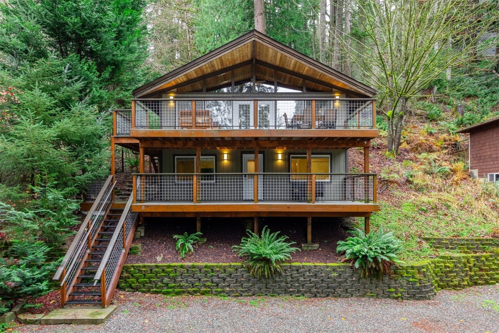 Photo of 8 Alder Court, Bellingham, WA 98229 (MLS # 2595751)