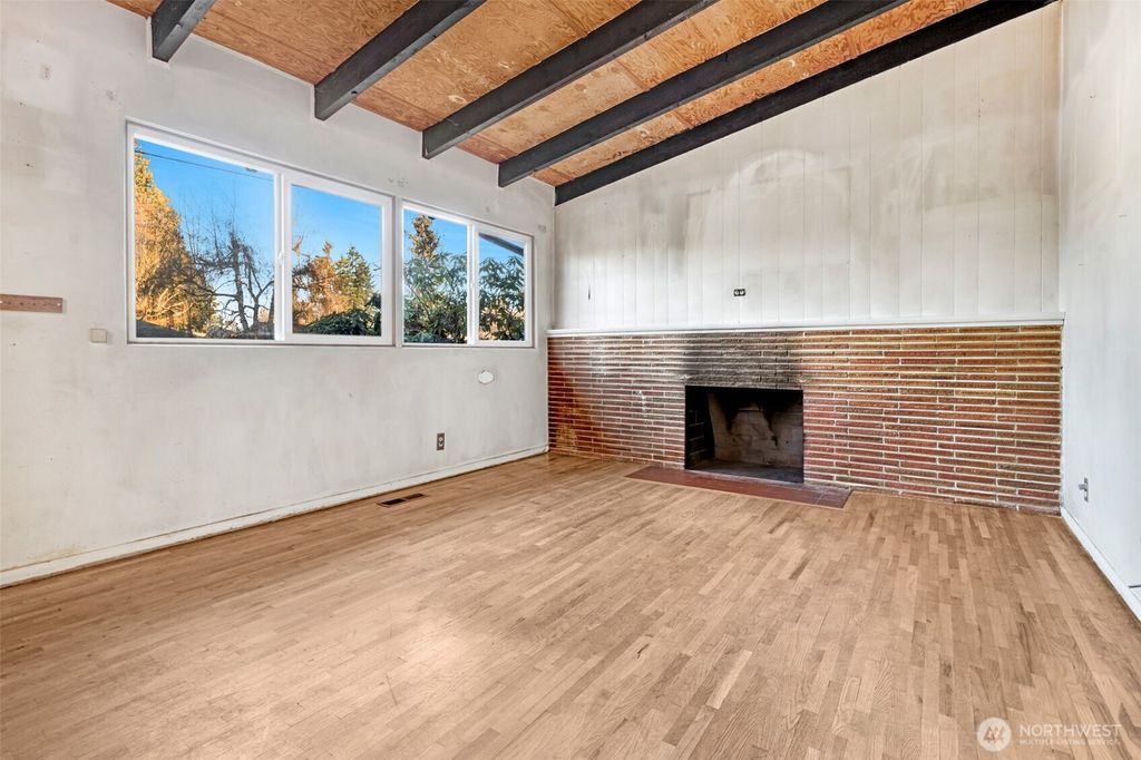 Photo of 1909 N 192nd Street, Shoreline, WA 98133 (MLS # 2470085)