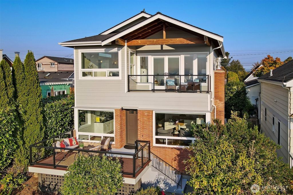 Photo of 5640 36th Avenue SW, Seattle, WA 98126 (MLS # 2438380)